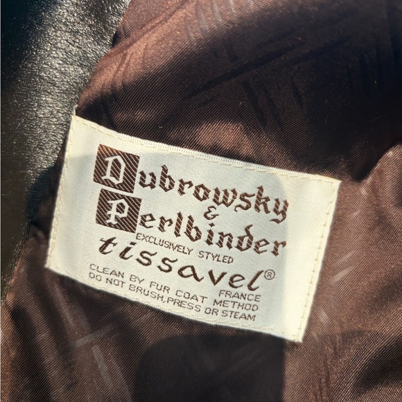 Vintage Tissavel Faux Fur Coat | M–L | Plush Statement Winter Coat - Picture 4 of 7